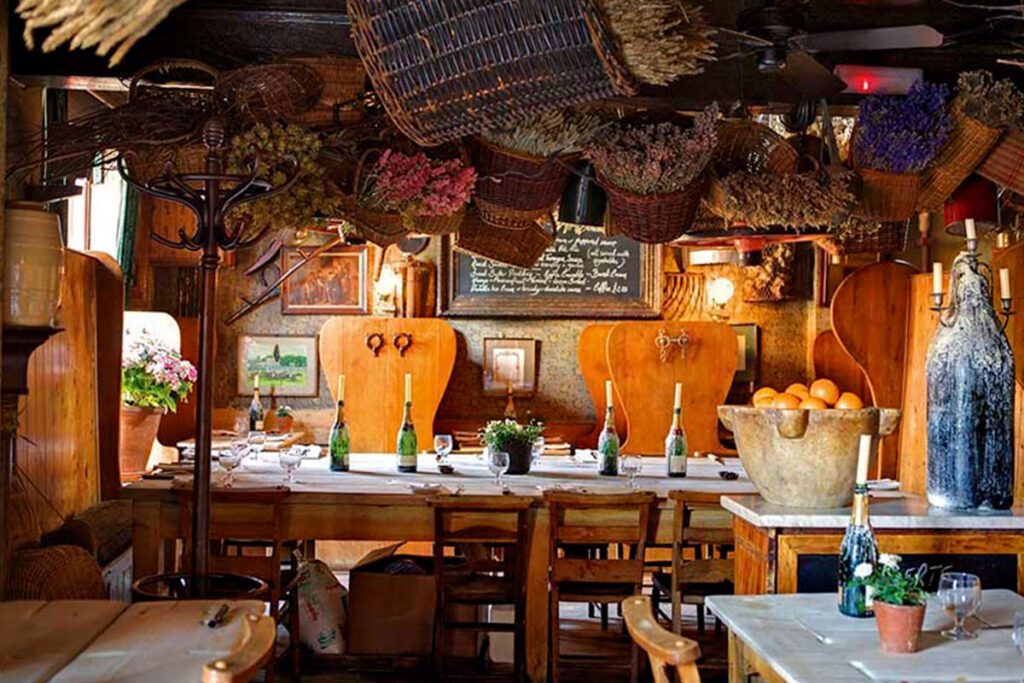 Maggie Jones Kensington